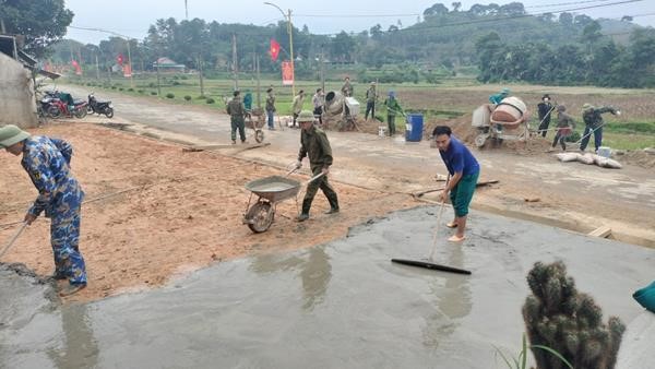 KHÔNG KHÍ SÔI NỖI QUYẾT TÂM TRONG PHONG TRÀO XÂY DỰNG NTM